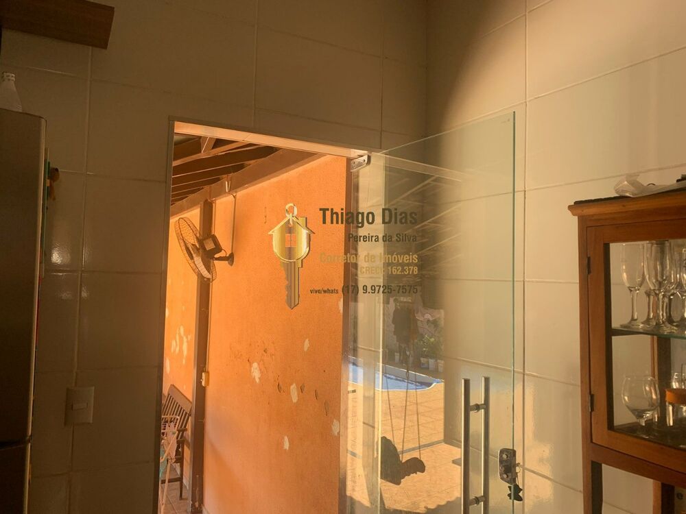 Casa, 3 quartos, 198 m² - Foto 13