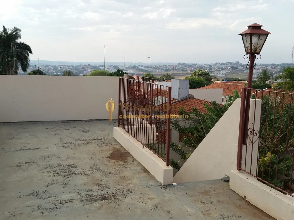 Casa, 4 quartos, 271 m² - Foto 10