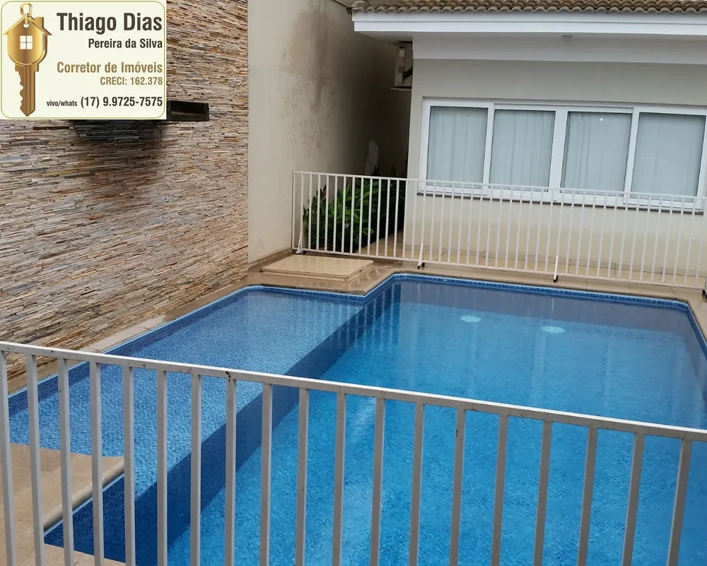 Casa, 4 quartos, 325 m² - Foto 1