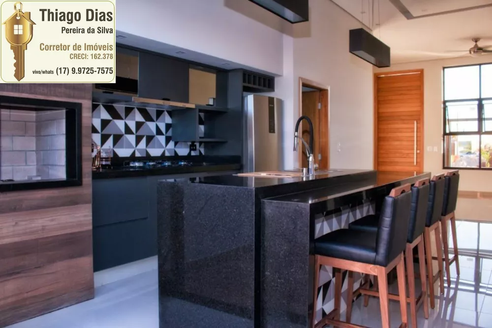 Casa à venda com 3 quartos, 131m² - Foto 7