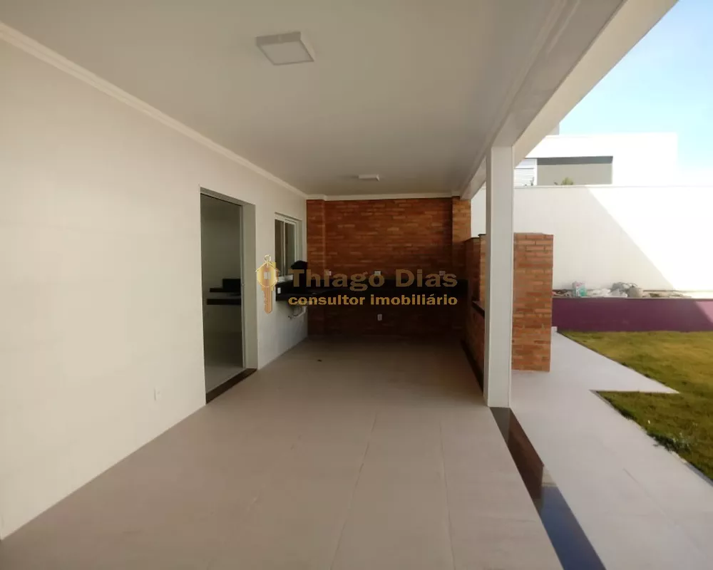 Casa à venda com 4 quartos, 258m² - Foto 4