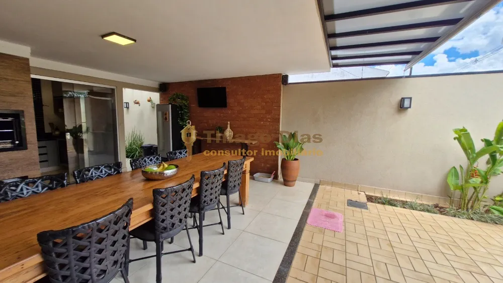 Casa, 3 quartos, 168 m² - Foto 3