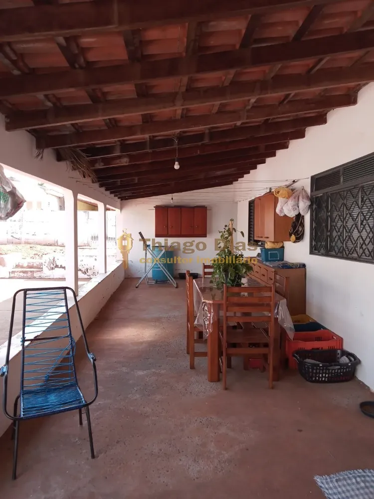 Casa, 4 quartos, 385 m² - Foto 3