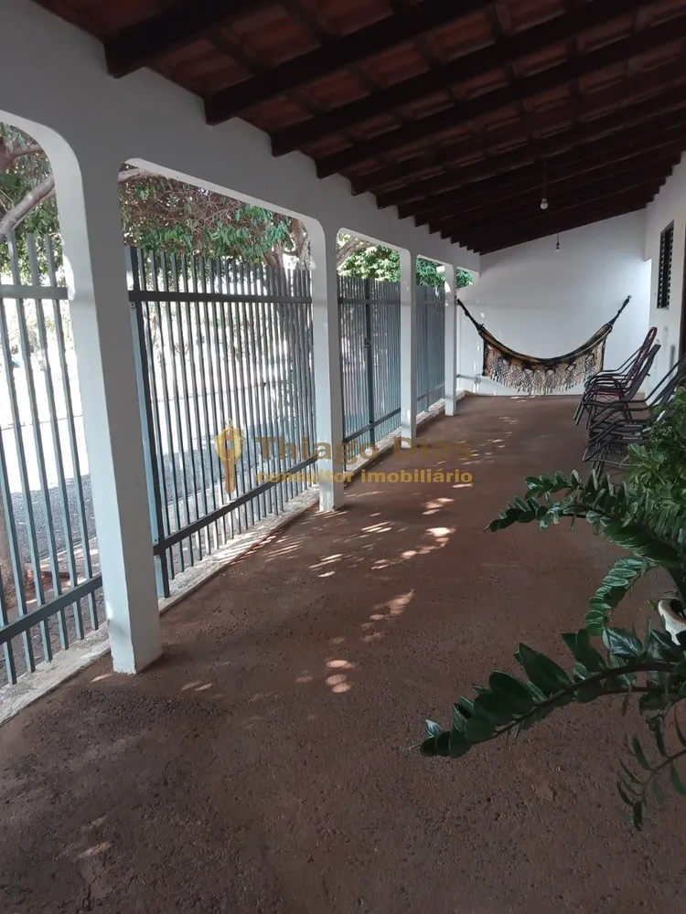 Casa, 4 quartos, 385 m² - Foto 9
