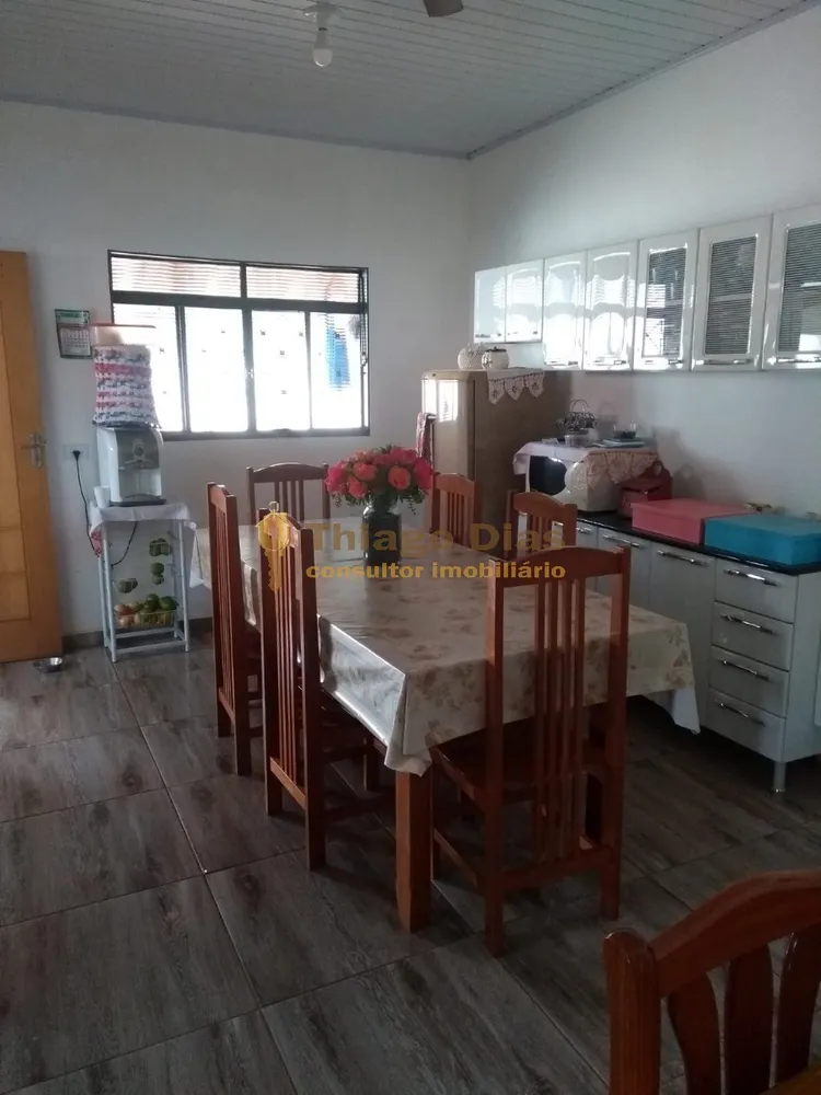 Casa, 4 quartos, 385 m² - Foto 2