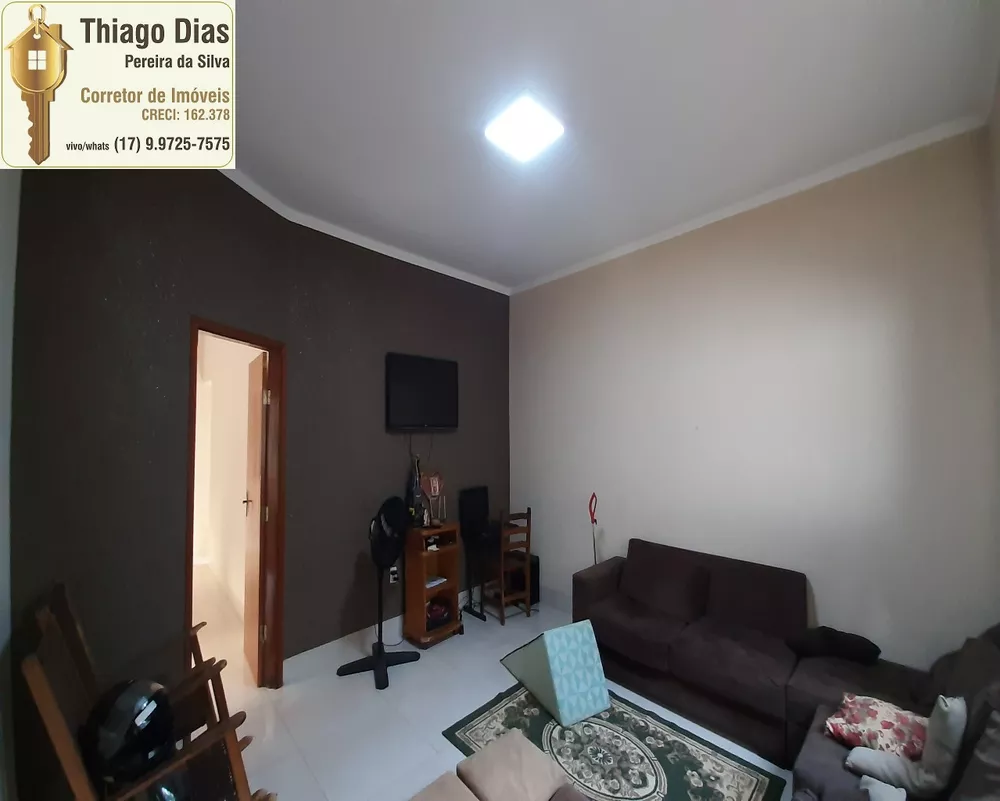 Casa à venda com 3 quartos, 140m² - Foto 2