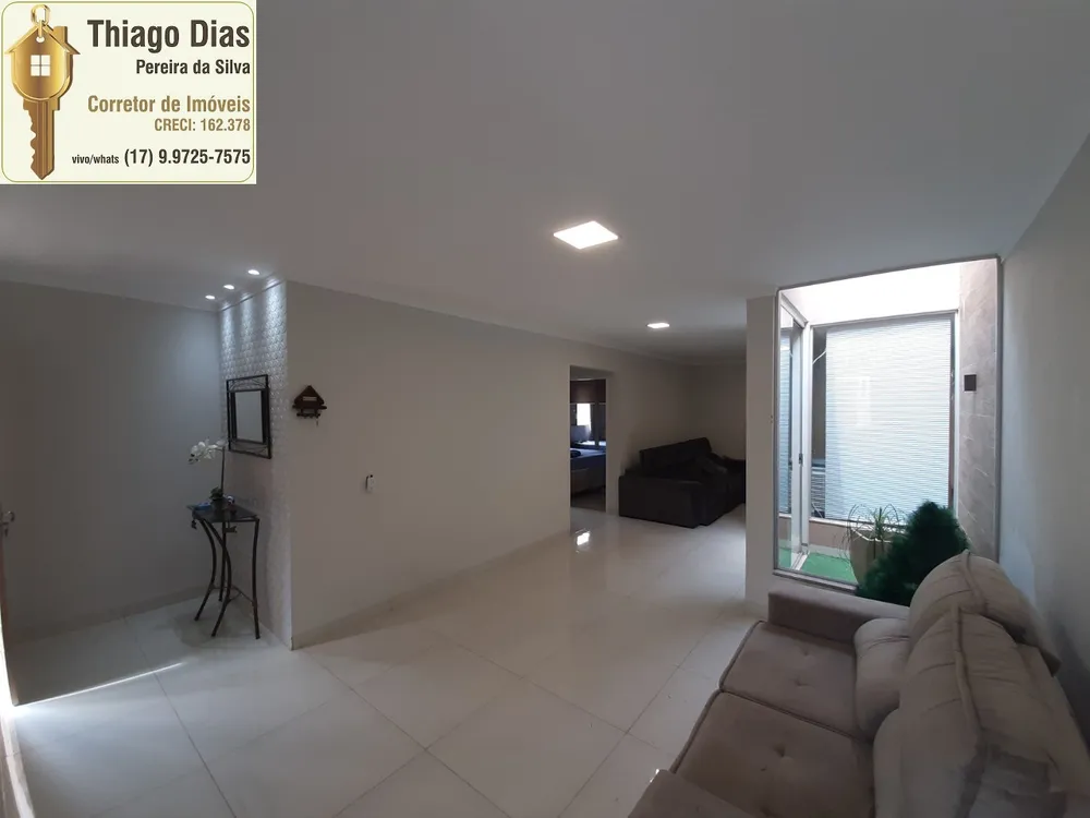Casa, 3 quartos, 168 m² - Foto 2