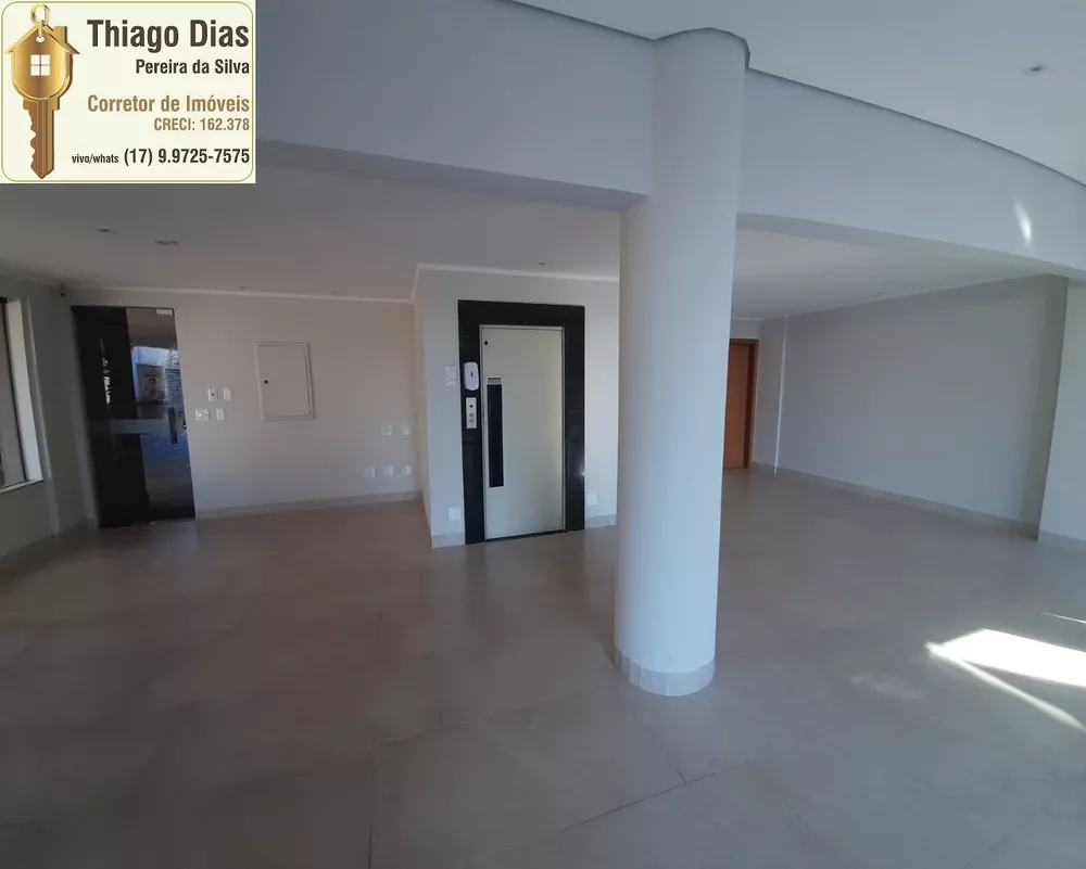 Apartamento à venda com 3 quartos, 125m² - Foto 2