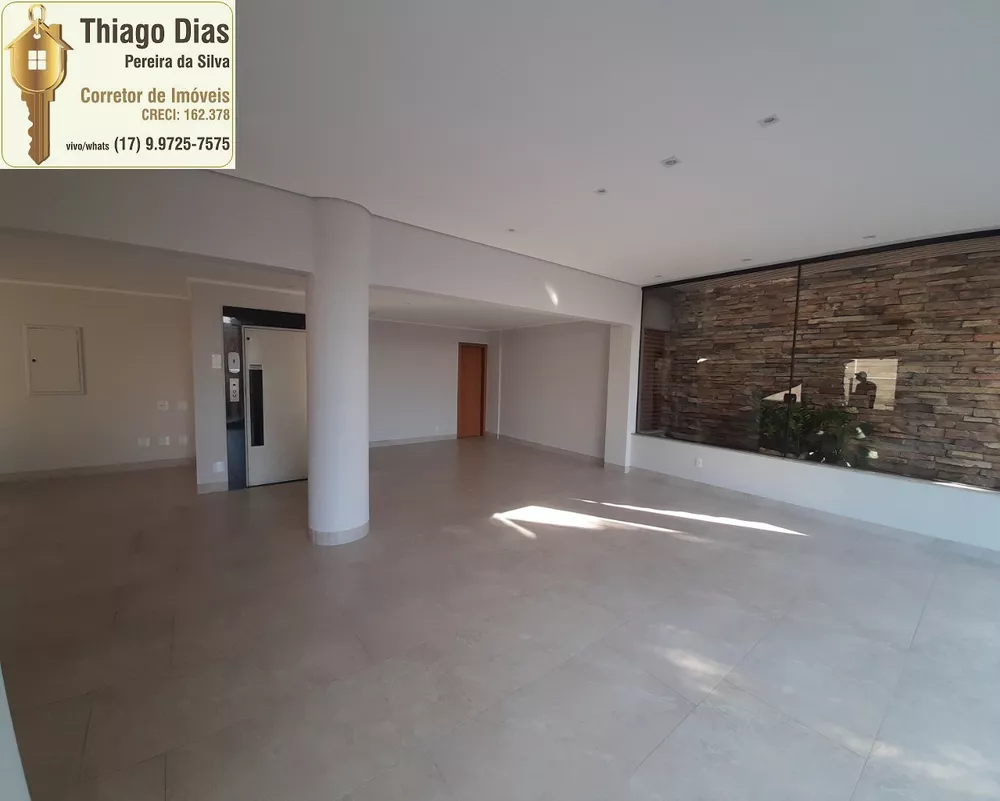 Apartamento à venda com 3 quartos, 125m² - Foto 1