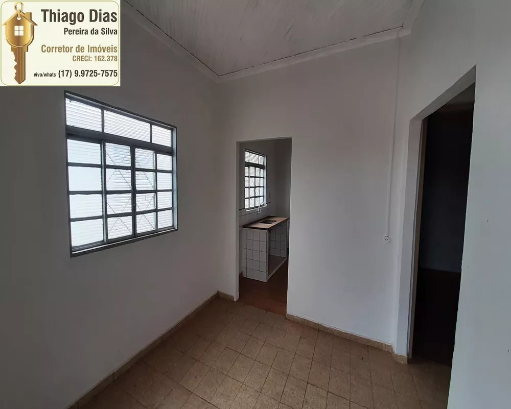 Casa à venda com 2 quartos, 81m² - Foto 4