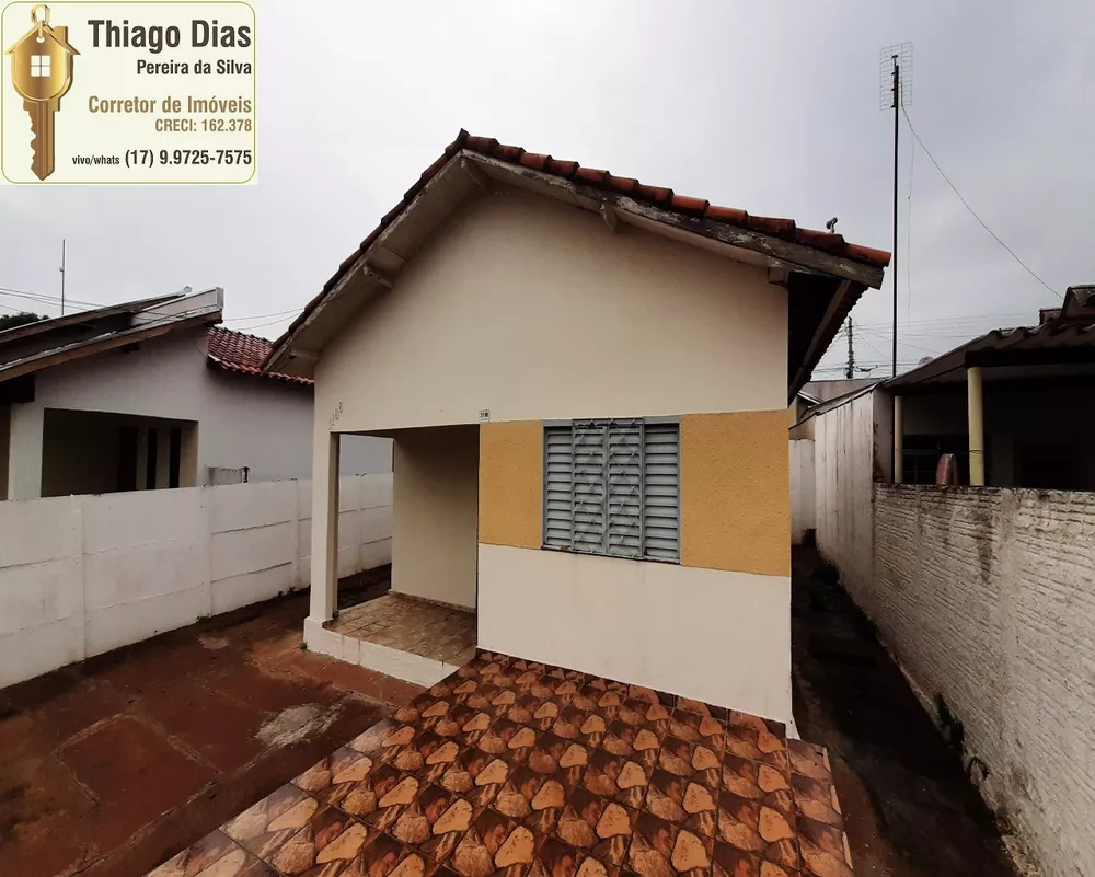 Casa à venda com 2 quartos, 81m² - Foto 2