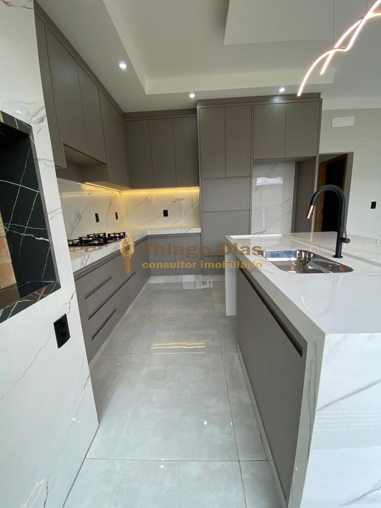 Casa, 3 quartos, 157 m² - Foto 4