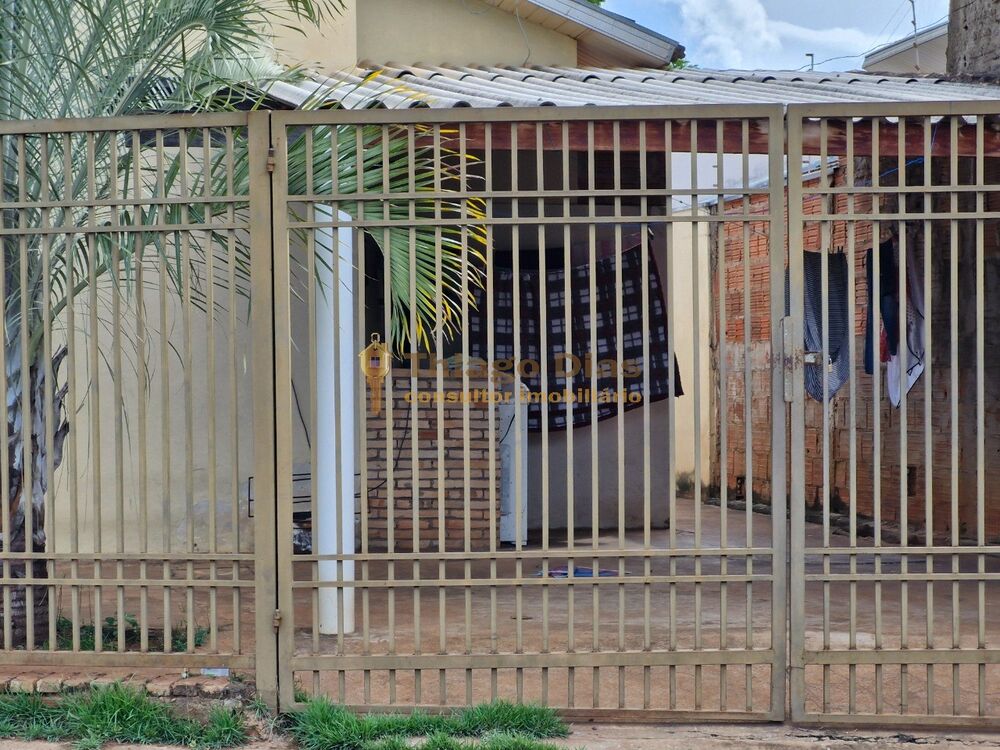 Casa à venda com 2 quartos, 73m² - Foto 4