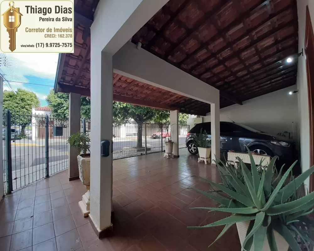 Casa à venda com 3 quartos, 151m² - Foto 2