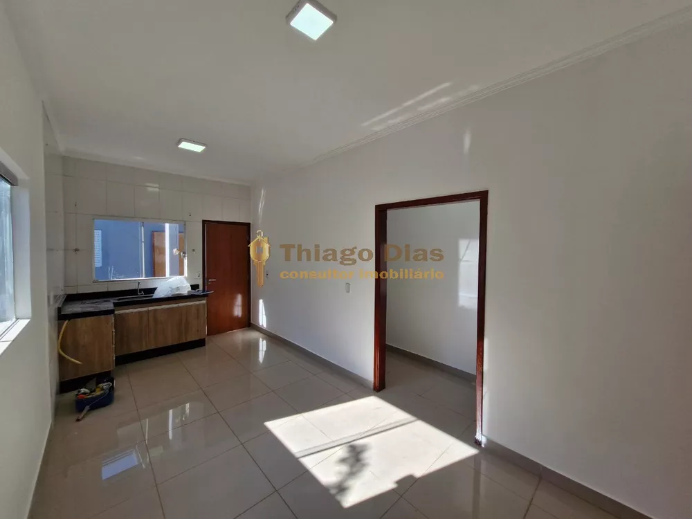 Casa à venda com 3 quartos, 107m² - Foto 3