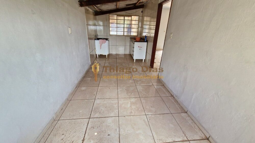 Casa, 5 quartos, 135 m² - Foto 2