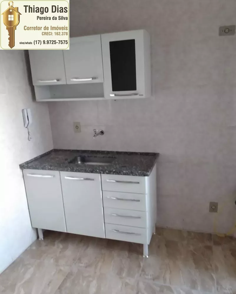 Apartamento à venda com 3 quartos, 59m² - Foto 2