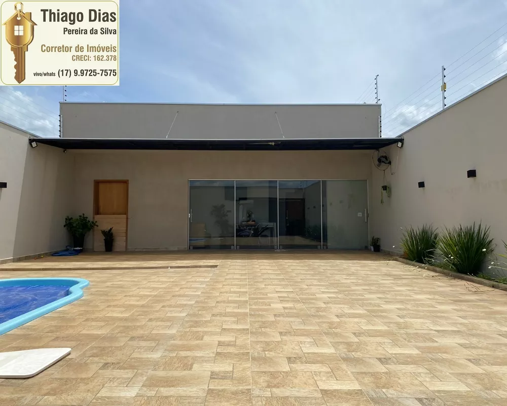 Casa à venda com 1 quarto, 64m² - Foto 1