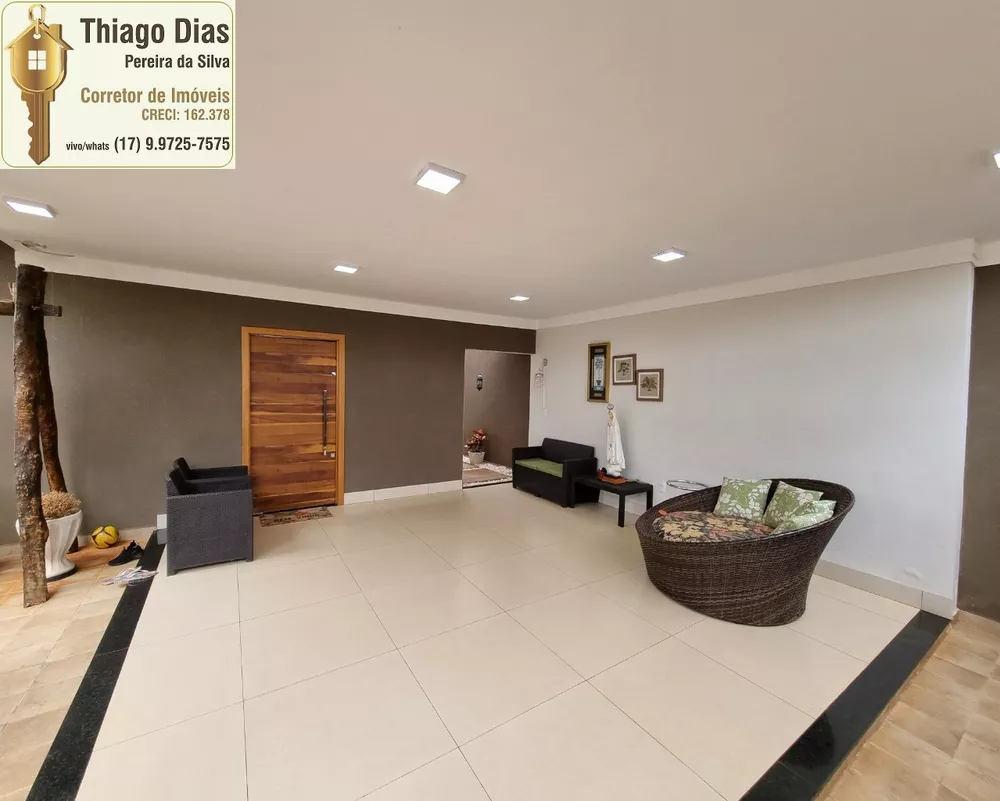 Casa à venda com 3 quartos, 153m² - Foto 4