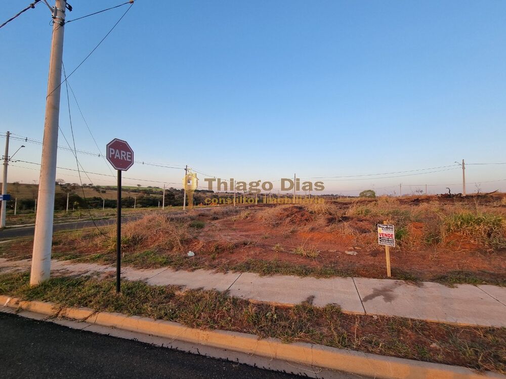 Terreno, 200 m² - Foto 1