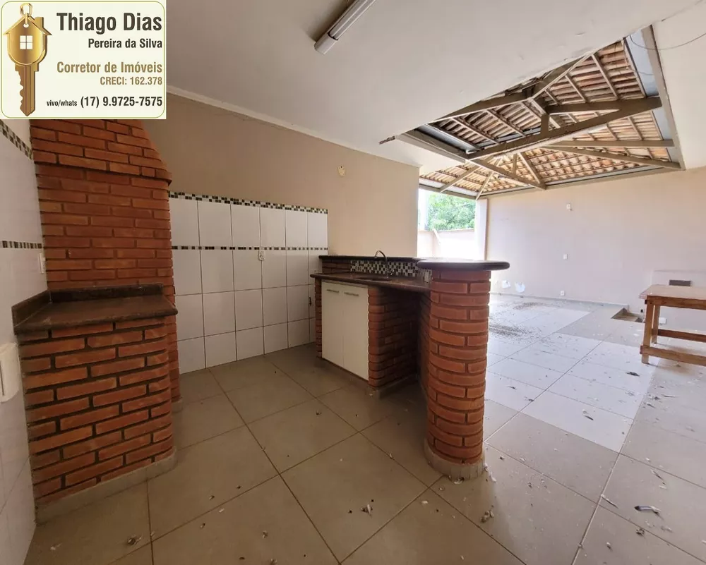 Prédio Inteiro à venda com 4 quartos, 331m² - Foto 2