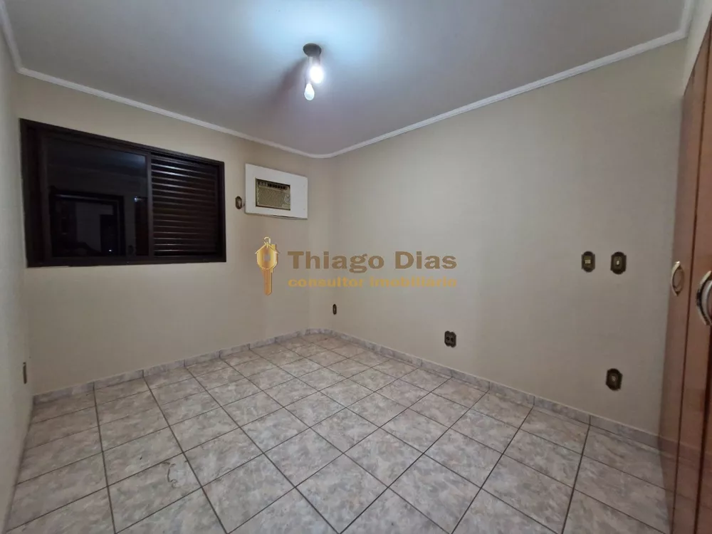 Apartamento à venda com 3 quartos, 183m² - Foto 15