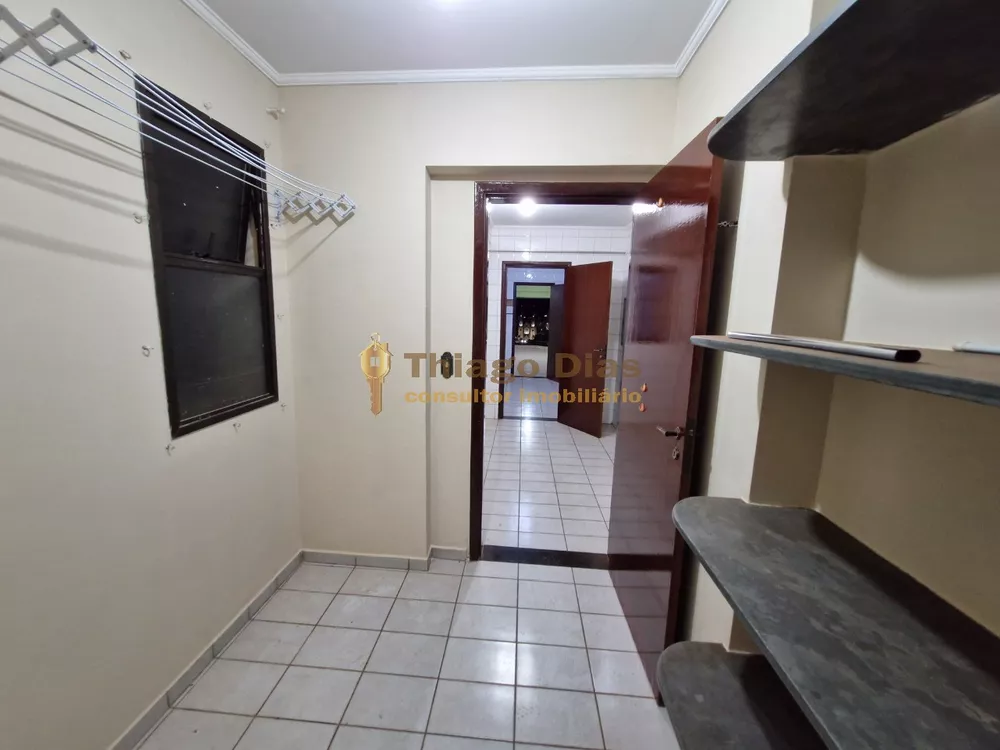 Apartamento à venda com 3 quartos, 183m² - Foto 27