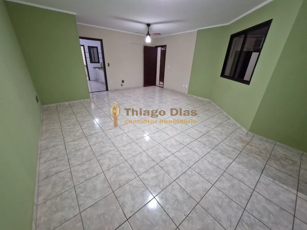 Apartamento à venda com 3 quartos, 183m² - Foto 7