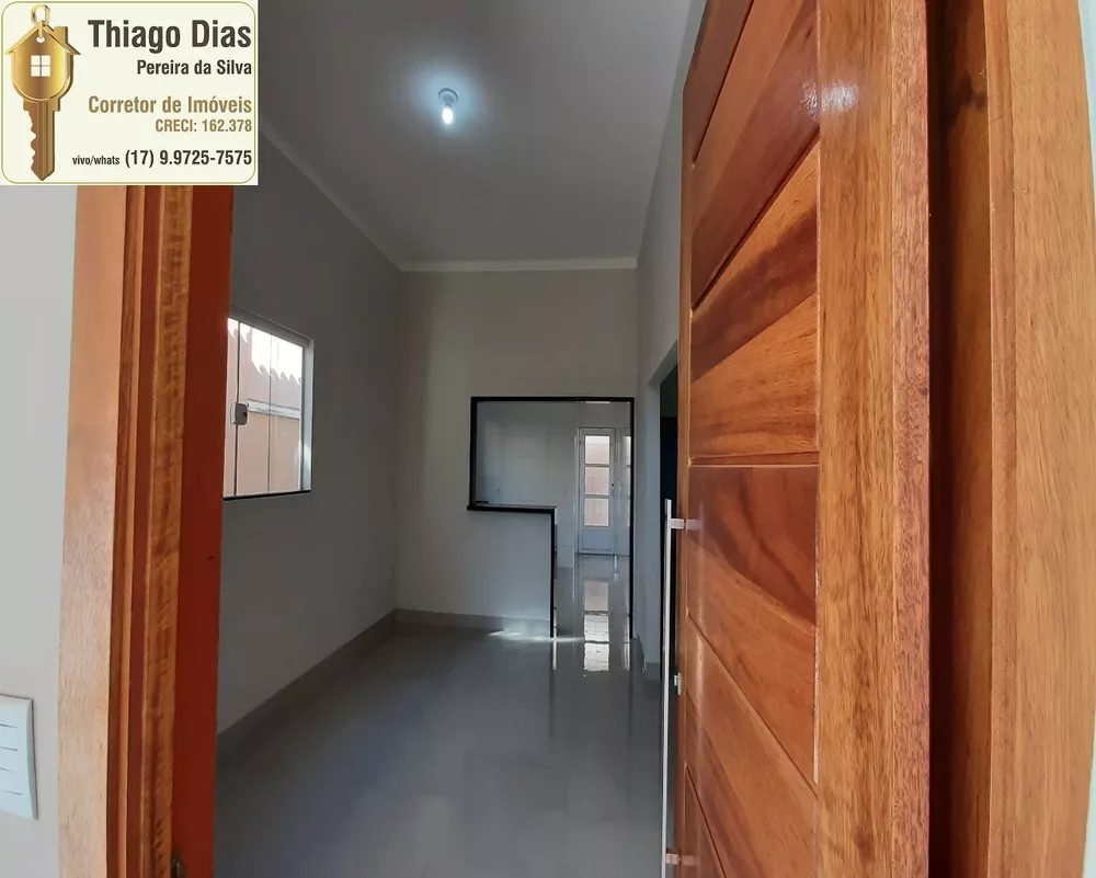 Casa à venda com 3 quartos, 118m² - Foto 2