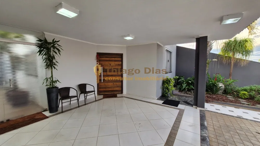 Casa, 3 quartos, 204 m² - Foto 2