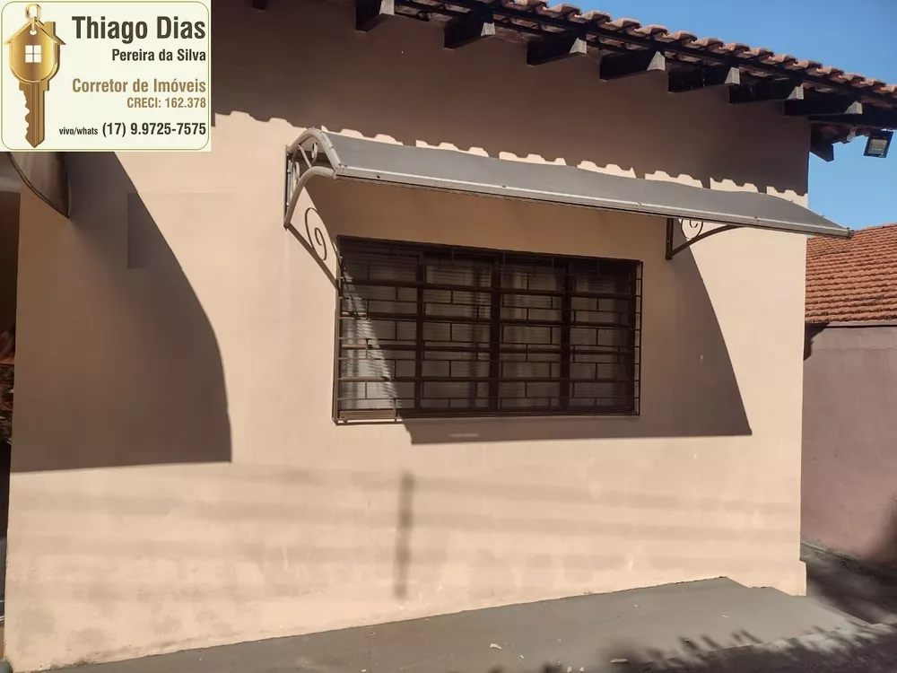 Casa à venda com 3 quartos, 134m² - Foto 2