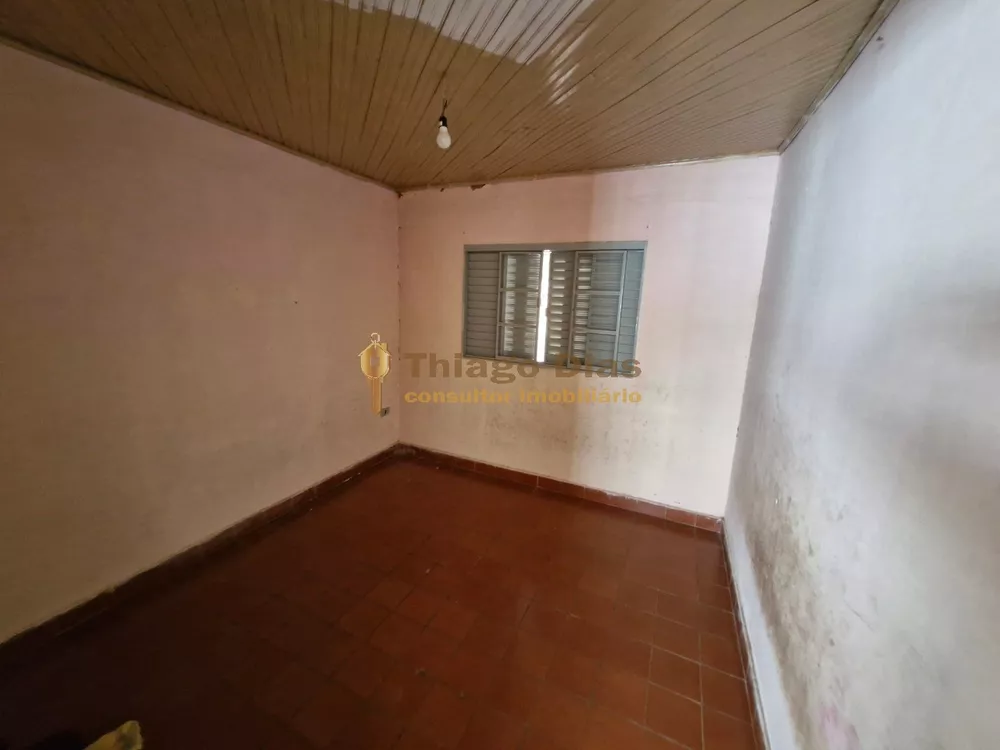 Casa à venda com 3 quartos, 340m² - Foto 7