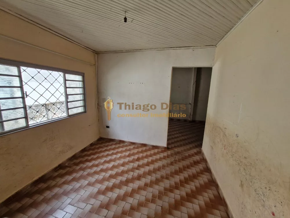 Casa à venda com 3 quartos, 340m² - Foto 6