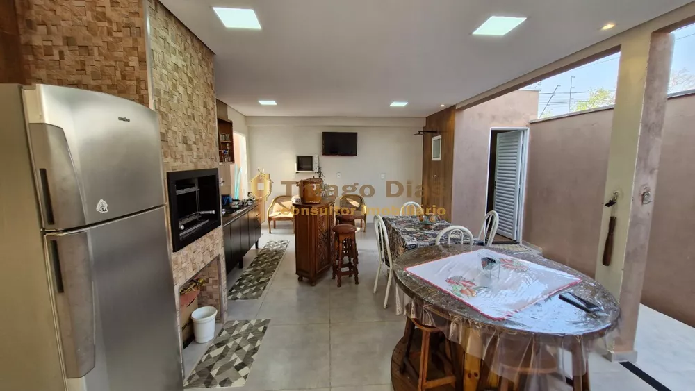 Casa à venda com 2 quartos, 95m² - Foto 7