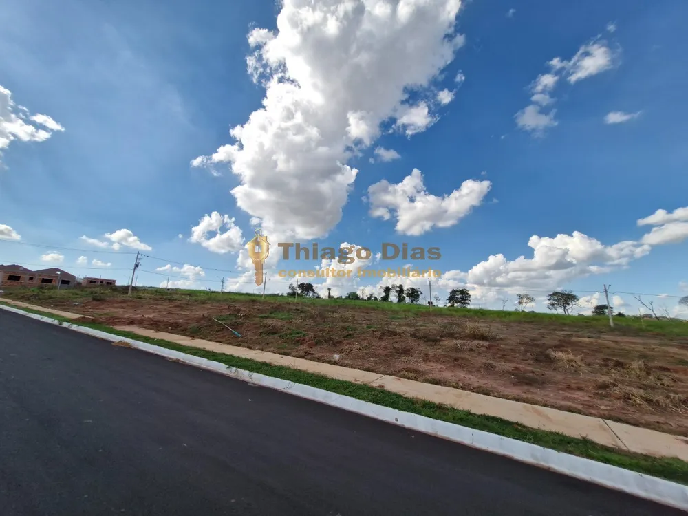 Terreno, 180 m² - Foto 2