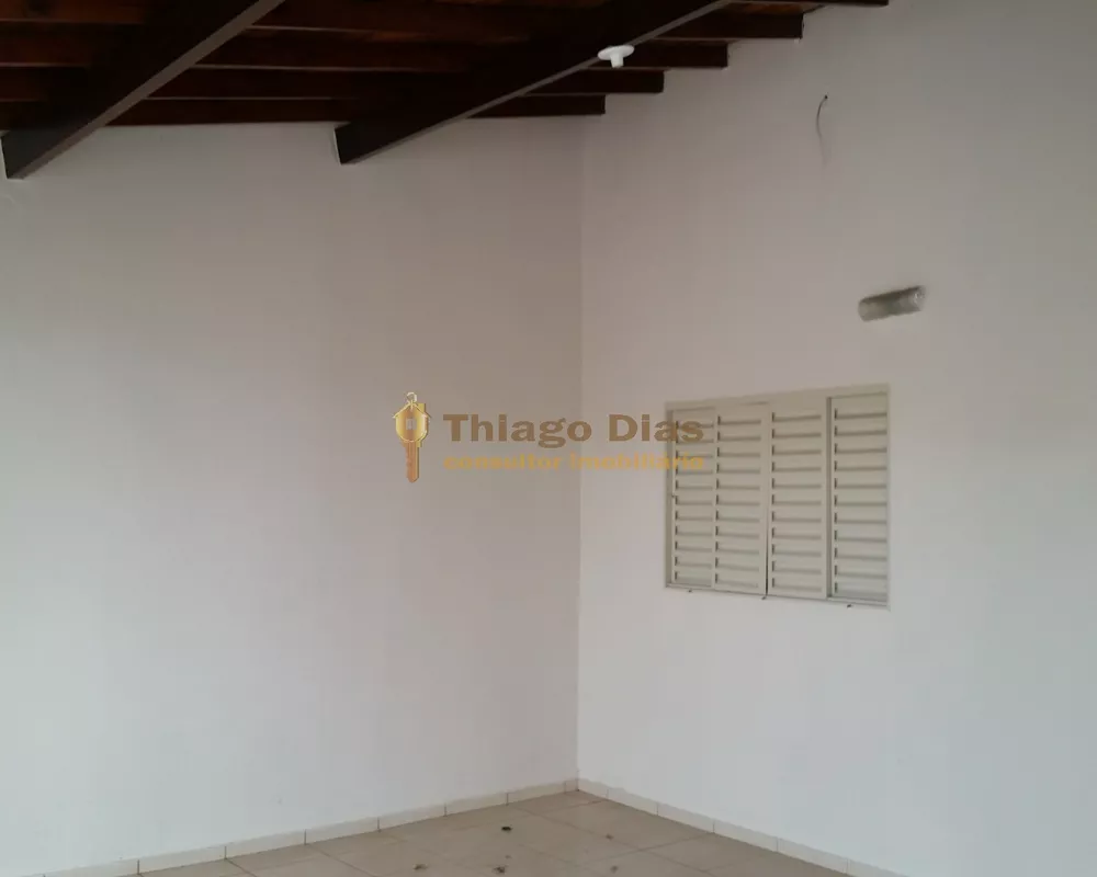 Casa à venda com 2 quartos, 131m² - Foto 3