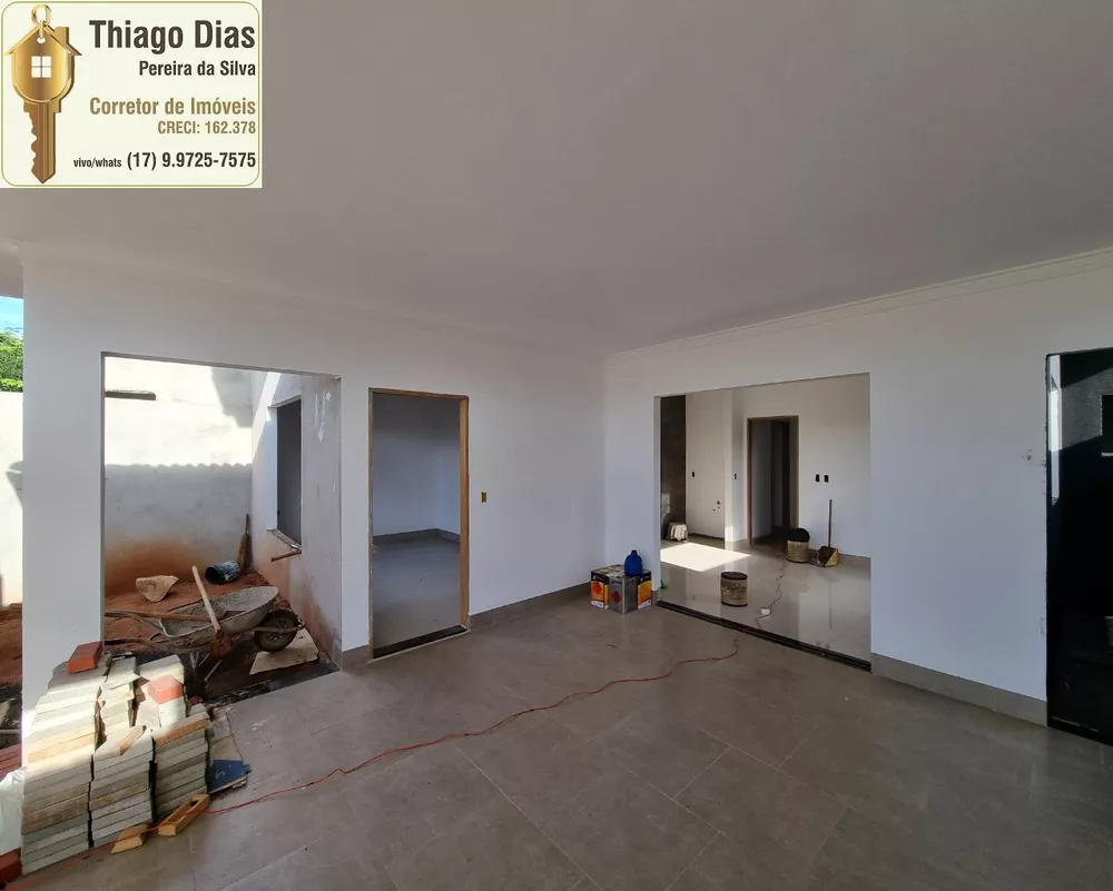 Casa à venda com 3 quartos, 125m² - Foto 3