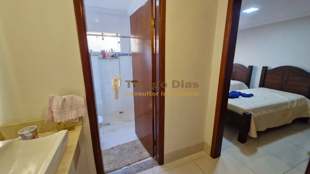 Casa, 4 quartos, 406 m² - Foto 1