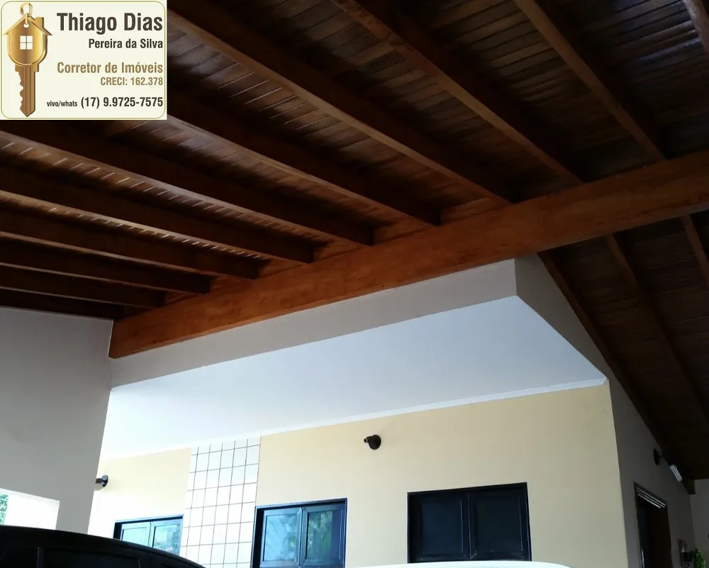 Casa, 3 quartos, 202 m² - Foto 1