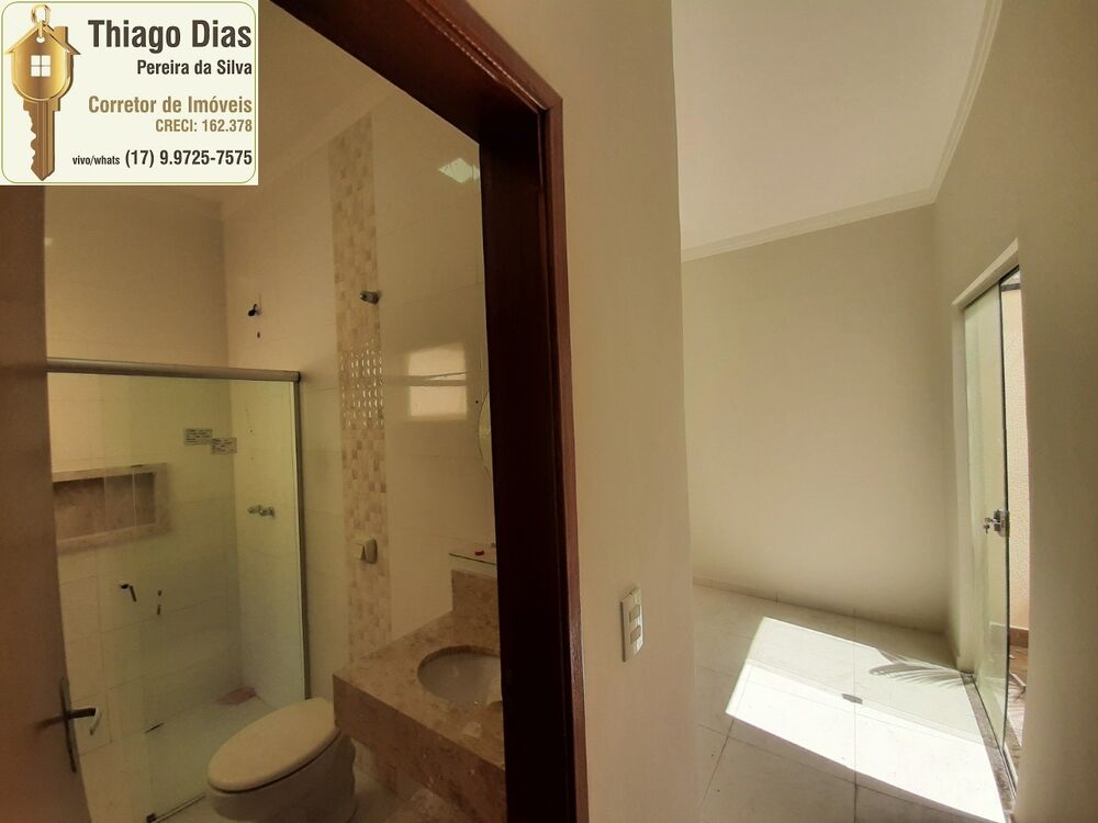 Casa à venda com 3 quartos, 105m² - Foto 3