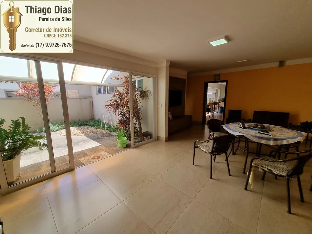 Casa, 3 quartos, 268 m² - Foto 12