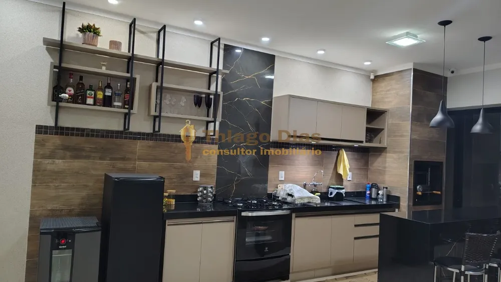 Casa, 3 quartos, 212 m² - Foto 5