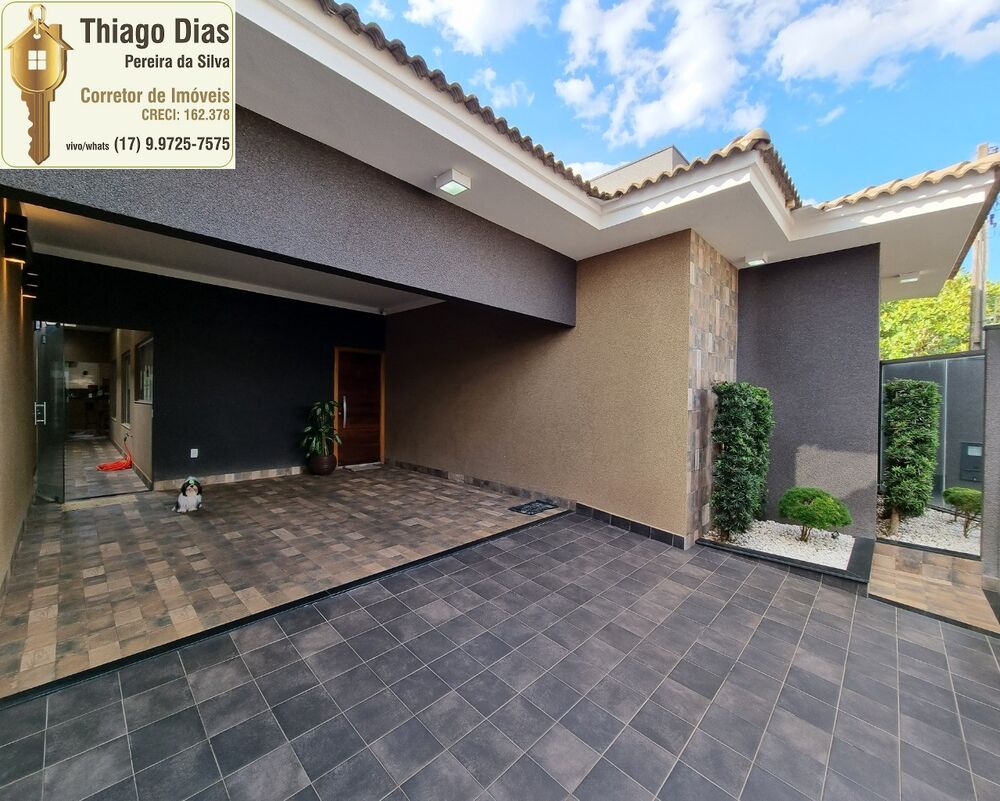 Casa, 3 quartos, 201 m² - Foto 1