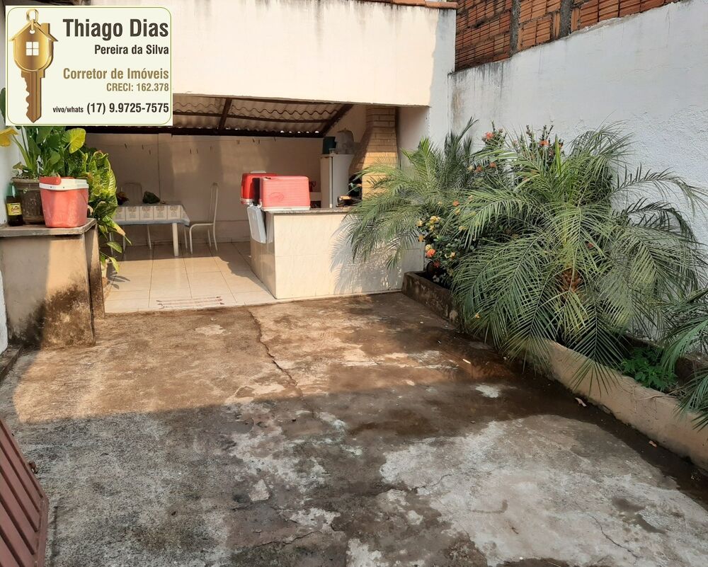 Prédio Inteiro à venda com 3 quartos, 129m² - Foto 1