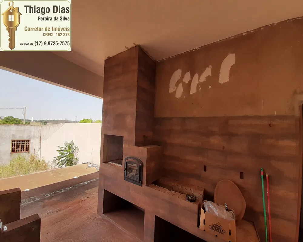 Casa, 3 quartos, 208 m² - Foto 1