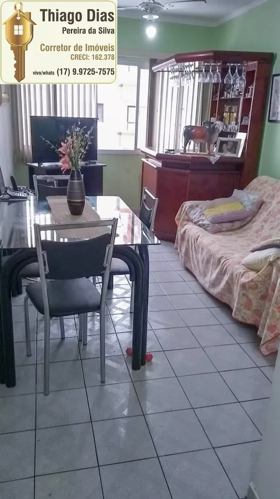 Apartamento à venda com 2 quartos, 62m² - Foto 4