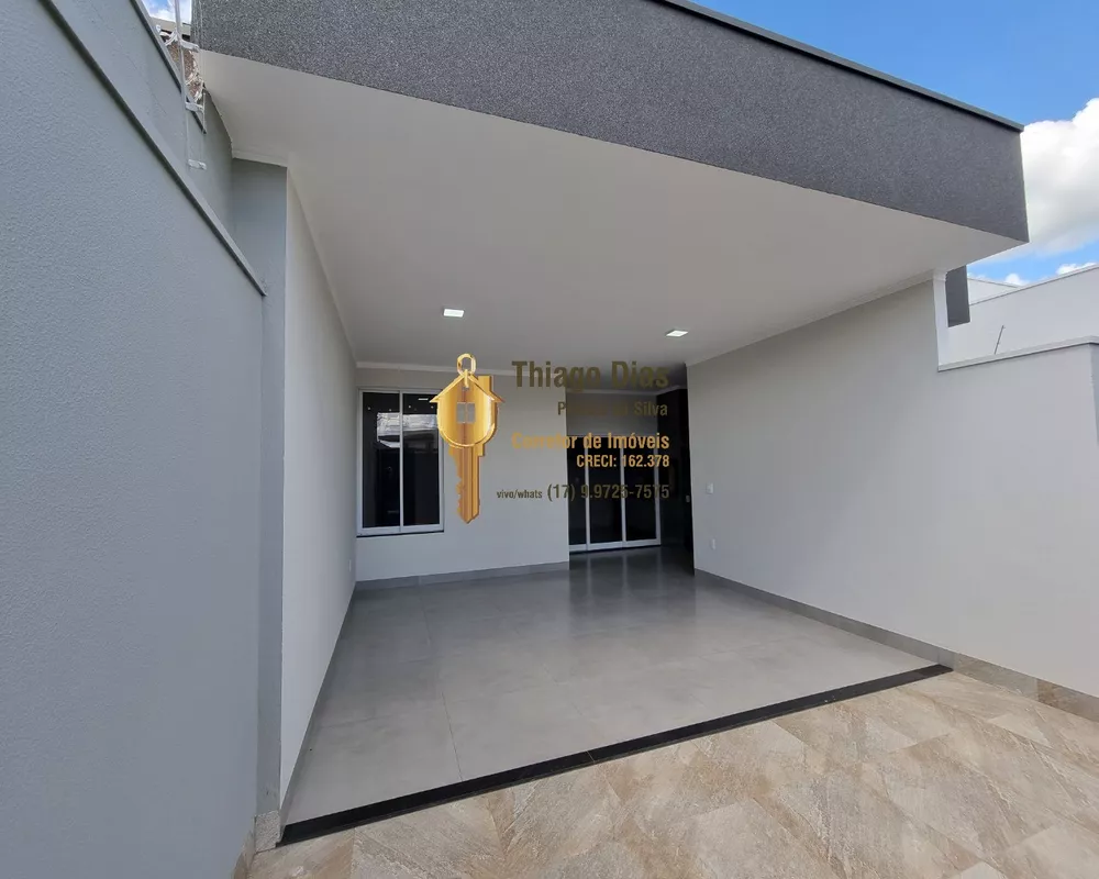 Casa à venda com 3 quartos, 114m² - Foto 2