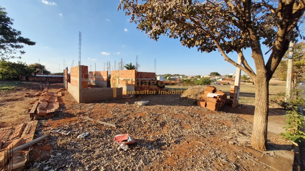 Terreno, 200 m² - Foto 2