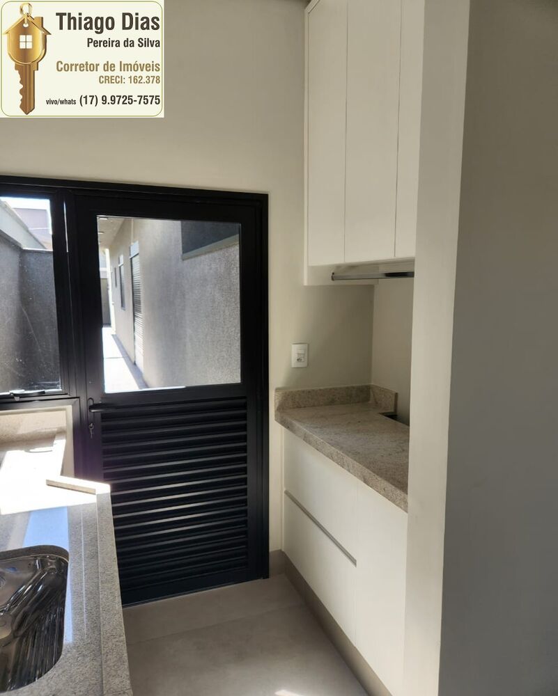 Casa, 3 quartos, 249 m² - Foto 10