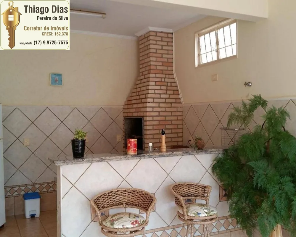 Casa, 4 quartos, 320 m² - Foto 1